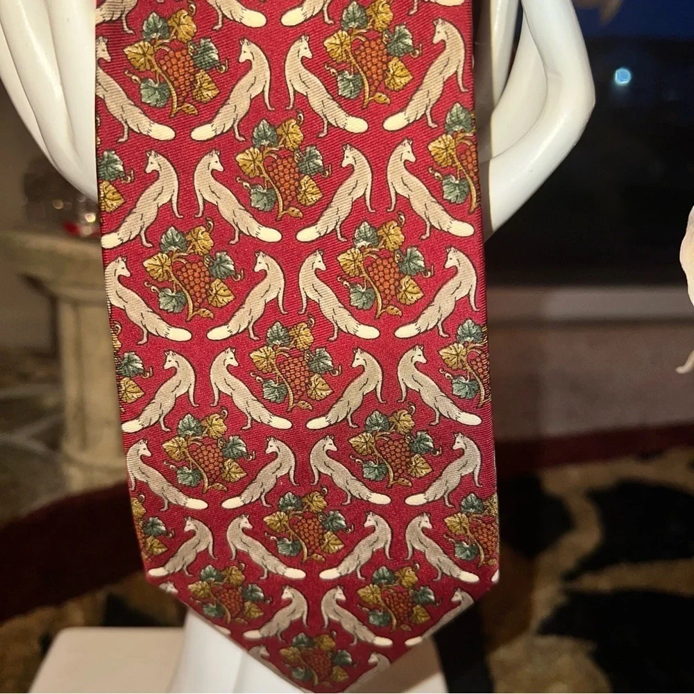 Brooks Brothers Maker Men’s 100% Silk Handmade Tie Fox Grape Cluster Leaves